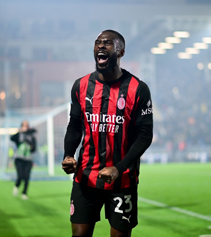 托莫里助米兰客场取胜|AC米兰|胜利_新浪体育_新浪新闻