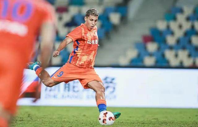 9393体育平台-泰山换枪成阿喀琉斯之踵 首发押宝克雷桑有种无奈